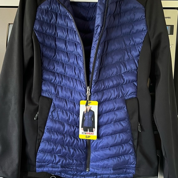 32 Degrees Heat Women’s Jacket. Blue and black NWT - Picture 5 of 6